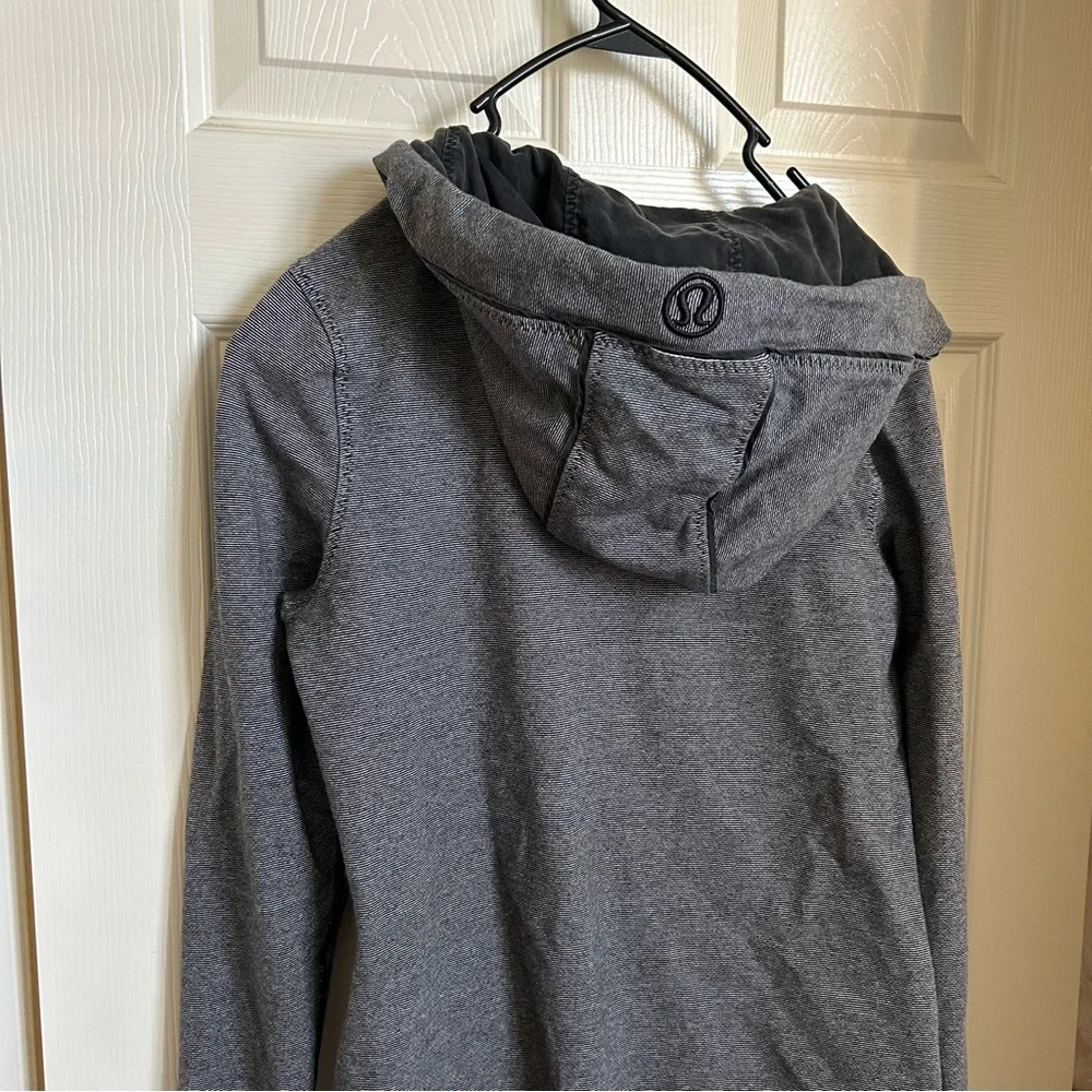 Lululemon scuba jacket - Picture 2 of 6